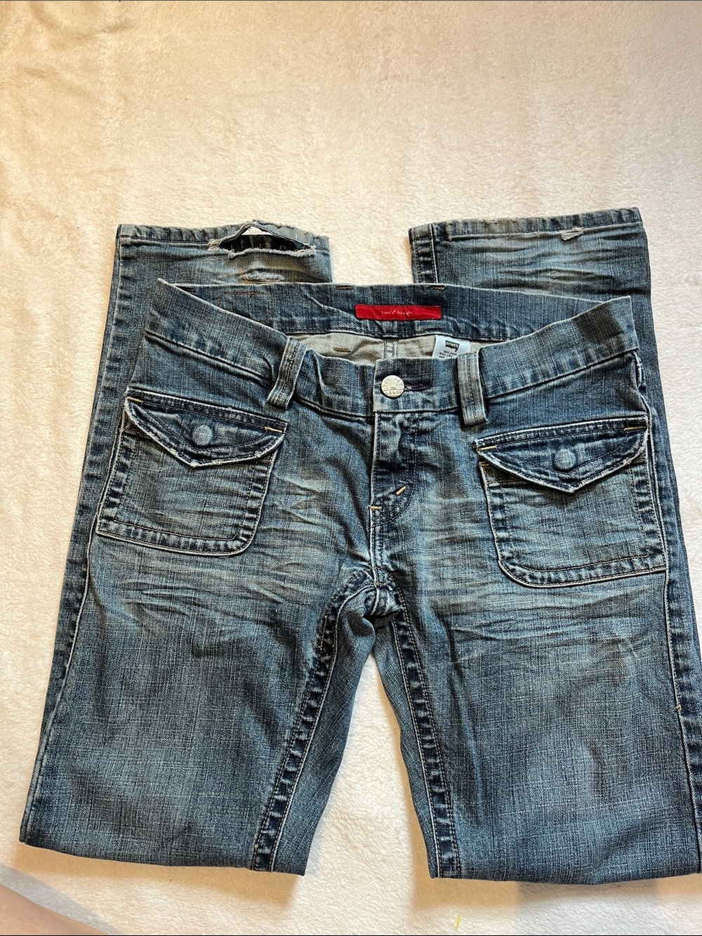Levi's low rise Y2K jeans